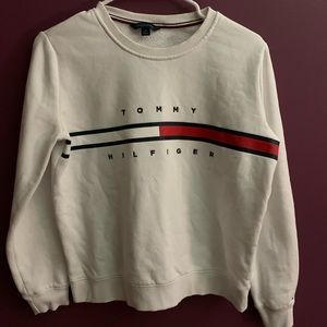 Tommy Hilfiger white crew neck